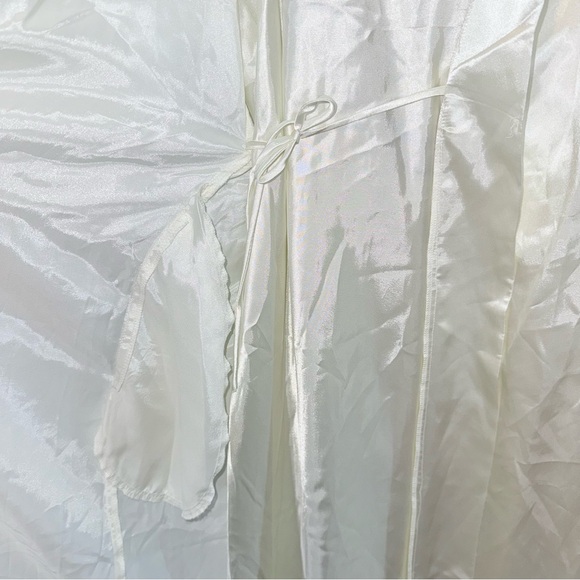 Natori Private Luxuries NWT women’s matching set nightgown Robe kimono sleeve M - Picture 7 of 11